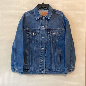 Levi’s red tag  jacket mens medium trucker jacket classic denim